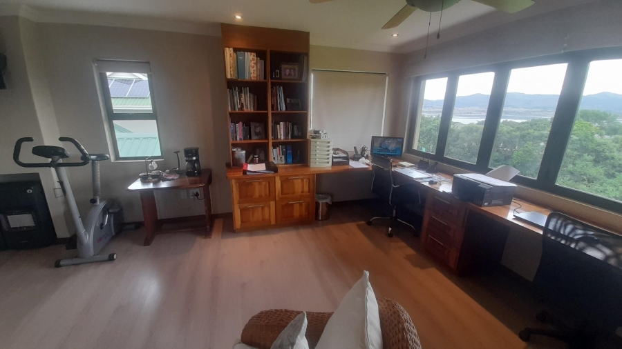 3 Bedroom Property for Sale in Kosmos North West
